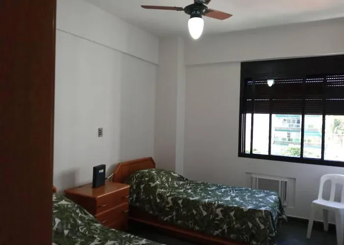 Aconchegante apartamento no Guarujá